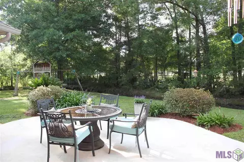 30070 Oak Shadow Dr, Walker, LA 70785 photo 12