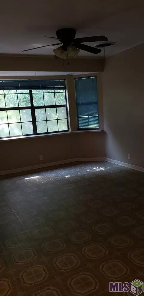 1505 Debra Dr, Baker, LA 70714 photo 6