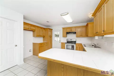 13660 S S Trce, Walker, LA 70785 photo 10