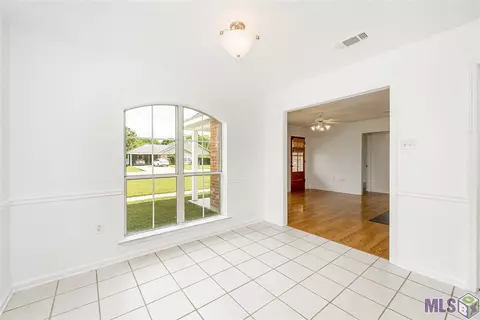 13660 S S Trce, Walker, LA 70785 photo 17