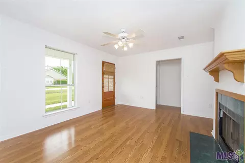 13660 S S Trce, Walker, LA 70785 photo 8