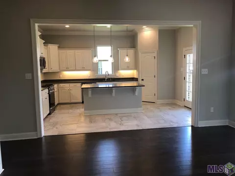 6531 Union Dr, Addis, LA 70710 photo 2