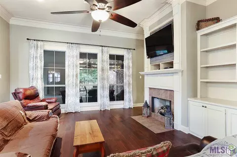 13340 Williamsburg Dr, Walker, LA 70785 photo 4