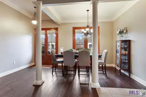 13340 Williamsburg Dr, Walker, LA 70785 photo 3