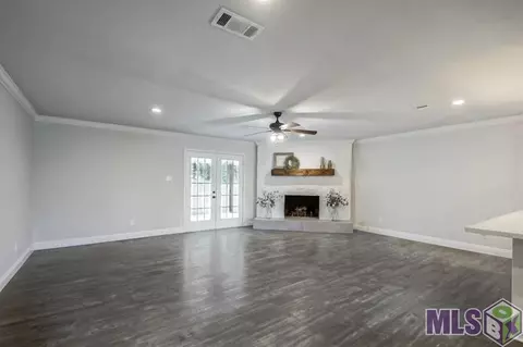12105 Mockingbird Ln, Walker, LA 70785 photo 3
