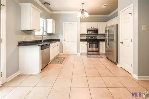 31887 Seminole Rd, Walker, LA 70785 photo 5