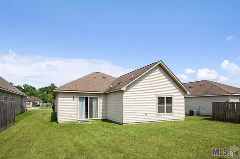 30239 Daffodil Dr, Walker, LA 70785 photo 11