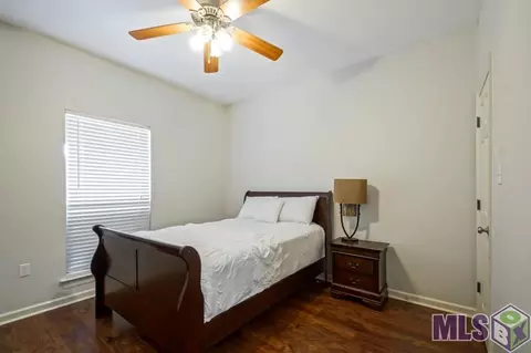 34060 Springlake Dr, Walker, LA 70785 photo 9