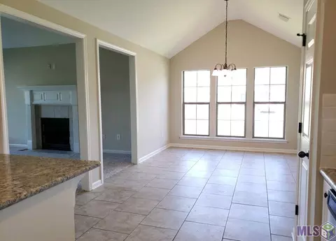 15072 Cross Gate Dr, Walker, LA 70785 photo 5