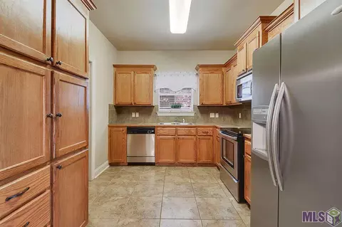 15069 Coldwater Dr, Walker, LA 70785 photo 7