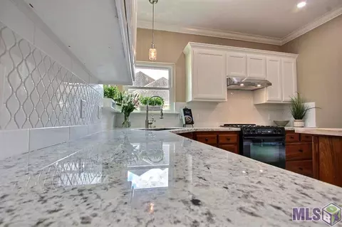 32909 Briar Oak Dr, Walker, LA 70785 photo 7