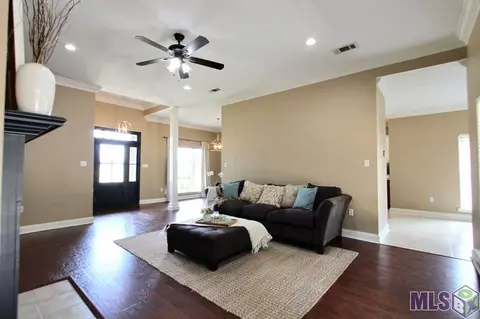 32909 Briar Oak Dr, Walker, LA 70785 photo 6