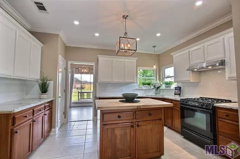 32909 Briar Oak Dr, Walker, LA 70785 photo 11