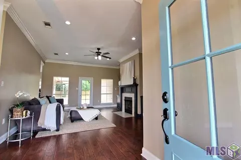 32909 Briar Oak Dr, Walker, LA 70785 photo 3