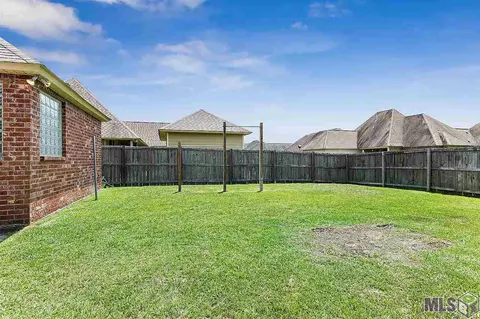 13258 Brookcrest Dr, Walker, LA 70785 photo 3