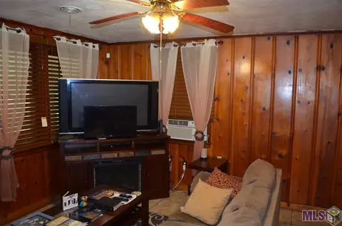 1725 Mchugh Rd, Baker, LA 70714 photo 4