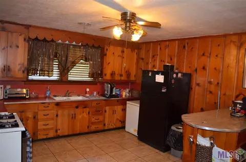 1725 Mchugh Rd, Baker, LA 70714 photo 2