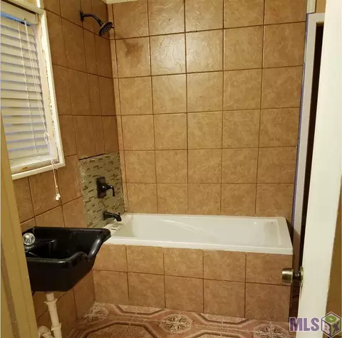 4805 Baker Blvd, Baker, LA 70714 photo 9