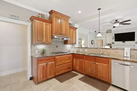 2011 Heck Young Rd, Baker, LA 70714 photo 19