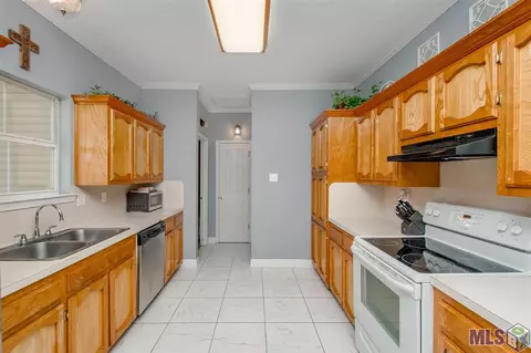 30467 Michelle St, Walker, LA 70785 photo 4
