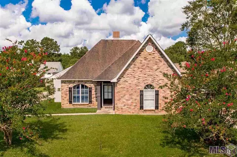 30467 Michelle St, Walker, LA 70785 photo 1