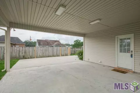 30392 Paul Dr, Walker, LA 70785 photo 5