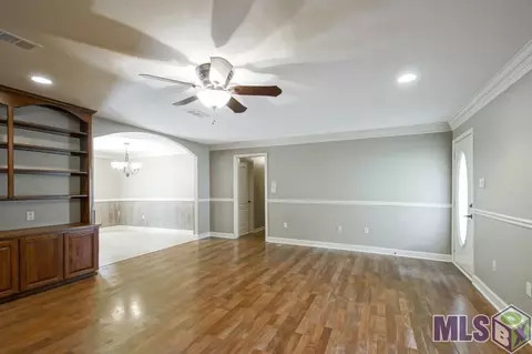 29612 Melanie St, Walker, LA 70785 photo 5