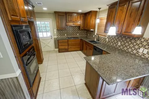 29612 Melanie St, Walker, LA 70785 photo 8