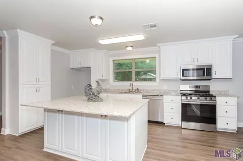438 E Main St, Brusly, LA 70719 photo 7