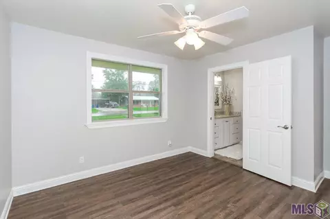 438 E Main St, Brusly, LA 70719 photo 13
