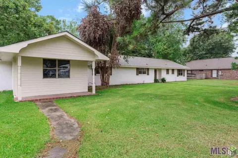 438 E Main St, Brusly, LA 70719 photo 2