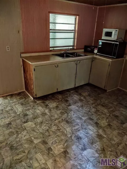 13071 Petite Dr, Maurepas, LA 70449 photo 12