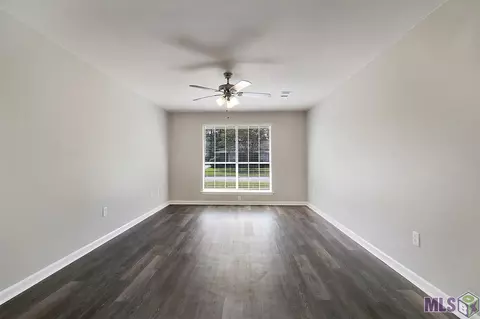 308 Celeste Dr, Baker, LA 70714 photo 5