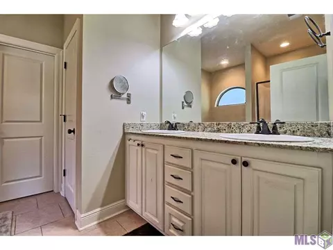 13099 Robin Dr, Walker, LA 70785 photo 13