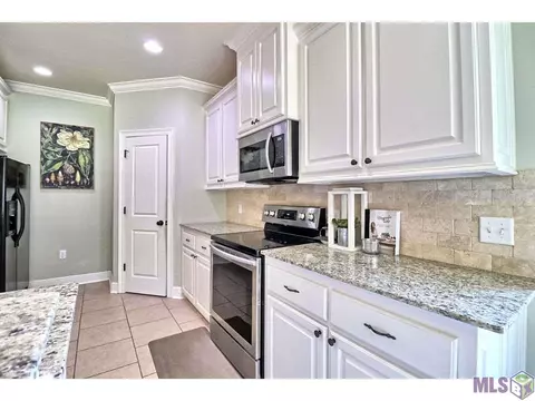 13099 Robin Dr, Walker, LA 70785 photo 7