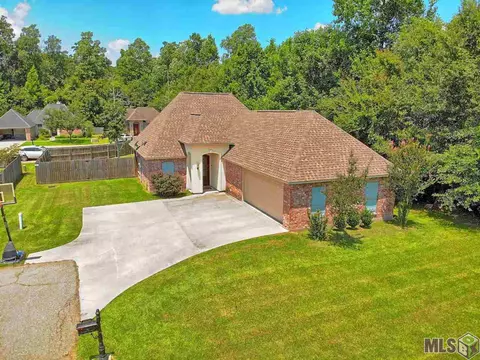 13099 Robin Dr, Walker, LA 70785 photo 2