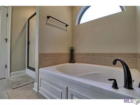 13099 Robin Dr, Walker, LA 70785 photo 14