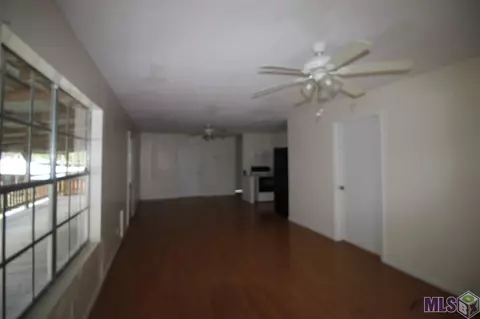 31985 Pats Ln, Springfield, LA 70462 photo 8