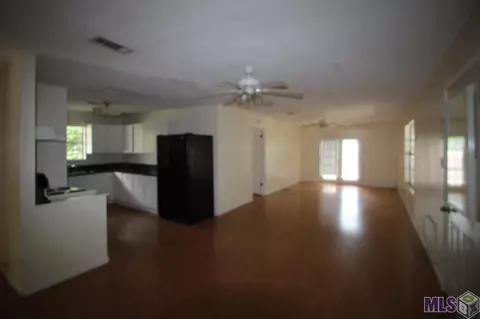 31985 Pats Ln, Springfield, LA 70462 photo 2