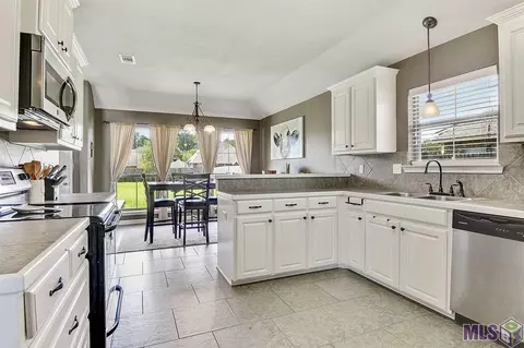 15060 Cross Gate Dr, Walker, LA 70785 photo 5