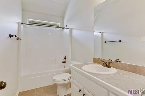 15060 Cross Gate Dr, Walker, LA 70785 photo 10