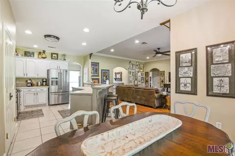 34060 N Walker Rd, Walker, LA 70785 photo 12