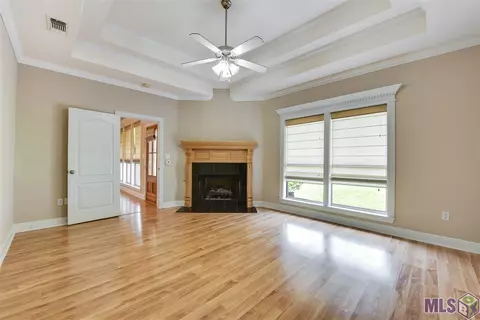 14129 Twelve Oaks Dr, Walker, LA 70785 photo 10