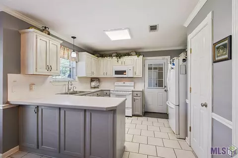 13547 S S Trce, Walker, LA 70785 photo 10