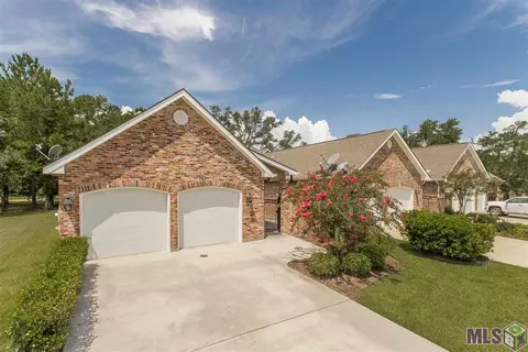 23695 Monarch Pt, Springfield, LA 70462 photo 1