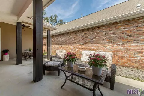 23695 Monarch Pt, Springfield, LA 70462 photo 26