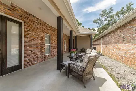 23695 Monarch Pt, Springfield, LA 70462 photo 27