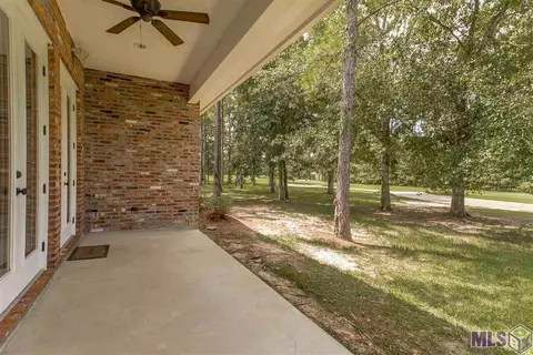 23695 Monarch Pt, Springfield, LA 70462 photo 31