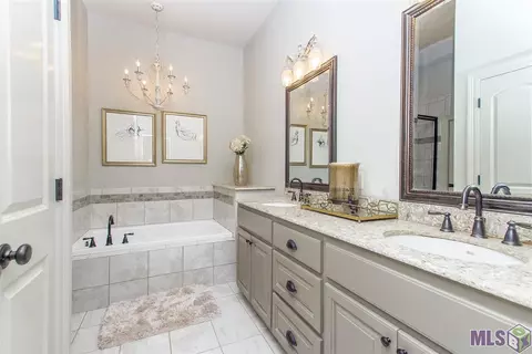 23695 Monarch Pt, Springfield, LA 70462 photo 20