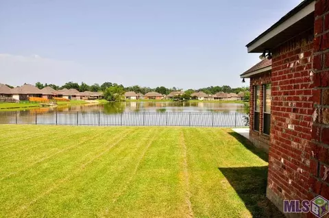 30968 Cambridge Dr, Walker, LA 70785 photo 3